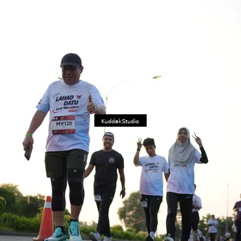 Runner Photo 7836183