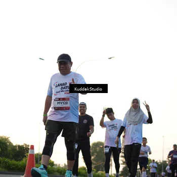 Runner Photo 7836185