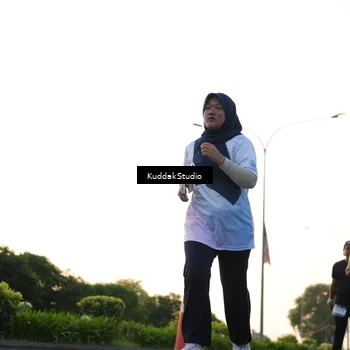 Runner Photo 7836190