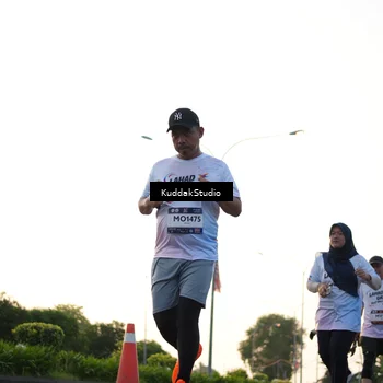 Runner Photo 7836199