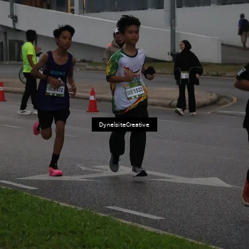 Runner Photo 7836216
