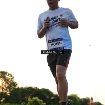 Runner Photo 7836267