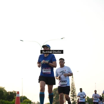 Runner Photo 7836270