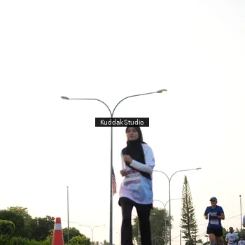 Runner Photo 7836272