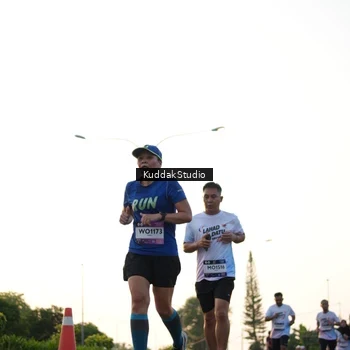 Runner Photo 7836273