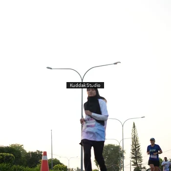 Runner Photo 7836274