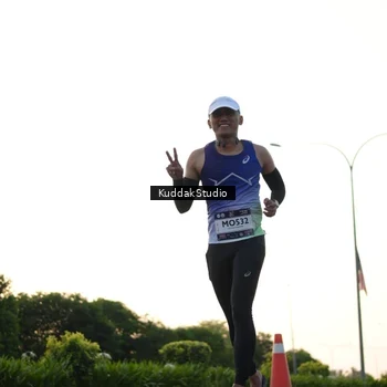 Runner Photo 7836302
