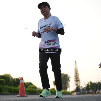 Runner Photo 7836316