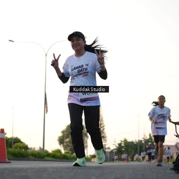 Runner Photo 7836318
