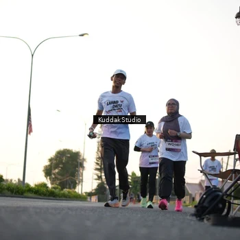 Runner Photo 7836334