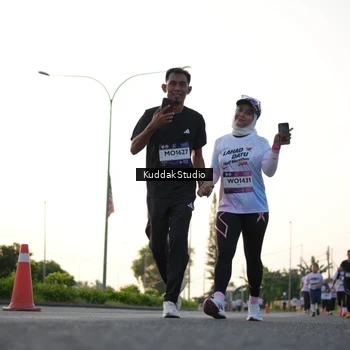 Runner Photo 7836356