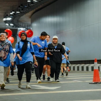Runner Photo 7836363