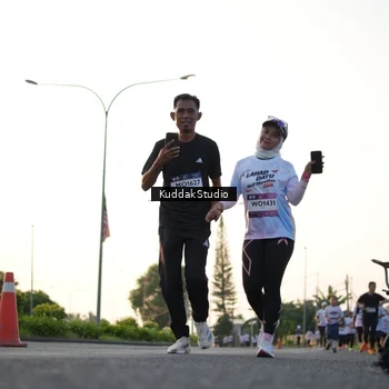 Runner Photo 7836367