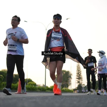 Runner Photo 7836368