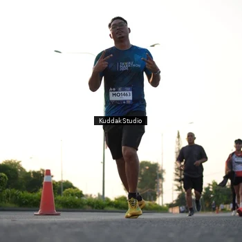 Runner Photo 7836380
