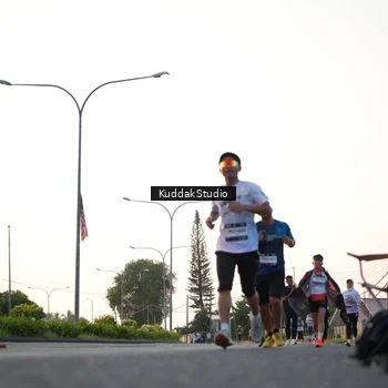 Runner Photo 7836394