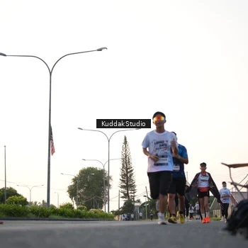 Runner Photo 7836397