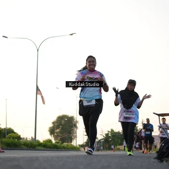 Runner Photo 7836407