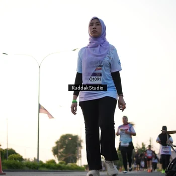 Runner Photo 7836409