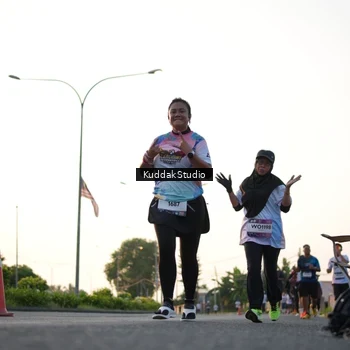 Runner Photo 7836413