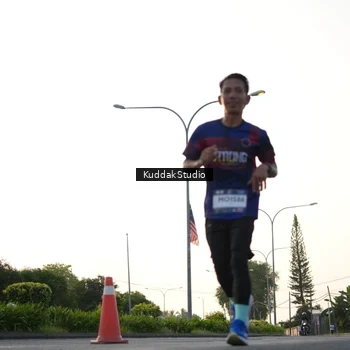 Runner Photo 7836420