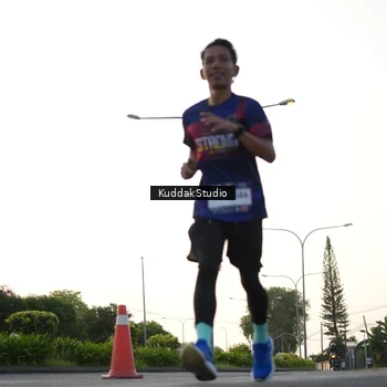 Runner Photo 7836421