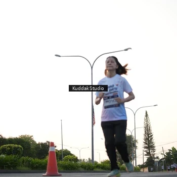 Runner Photo 7836427