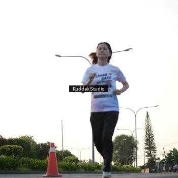 Runner Photo 7836430