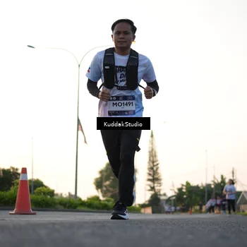 Runner Photo 7836436