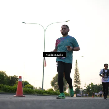Runner Photo 7836439