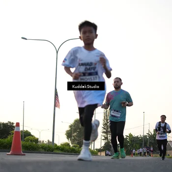 Runner Photo 7836445