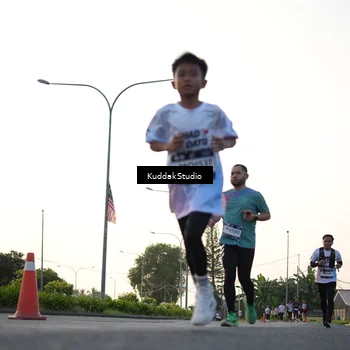 Runner Photo 7836446