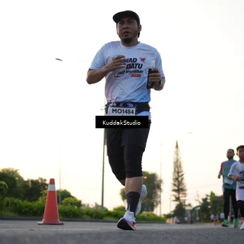 Runner Photo 7836458