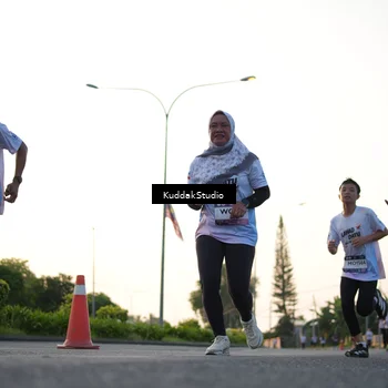Runner Photo 7836487