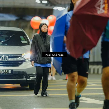 Runner Photo 7836543