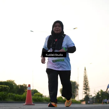 Runner Photo 7836546