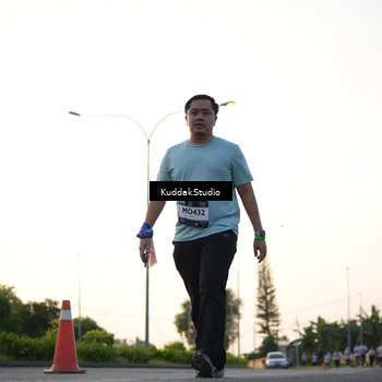 Runner Photo 7836553