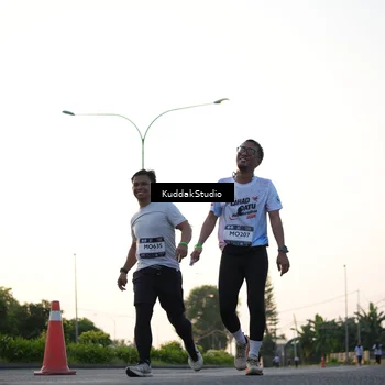 Runner Photo 7836575