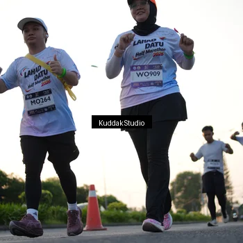 Runner Photo 7836577
