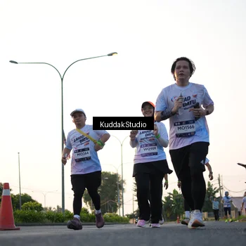 Runner Photo 7836583
