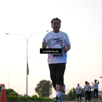 Runner Photo 7836596