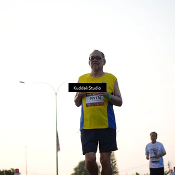 Runner Photo 7836602