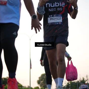 Runner Photo 7836618