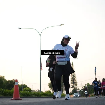 Runner Photo 7836643