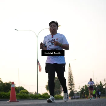 Runner Photo 7836681