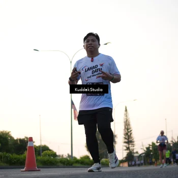 Runner Photo 7836682
