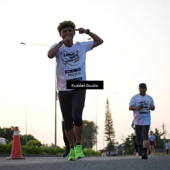 Runner Photo 7836697