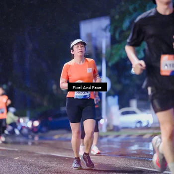 Runner Photo 7836698