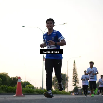 Runner Photo 7836706
