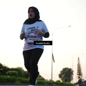 Runner Photo 7836718